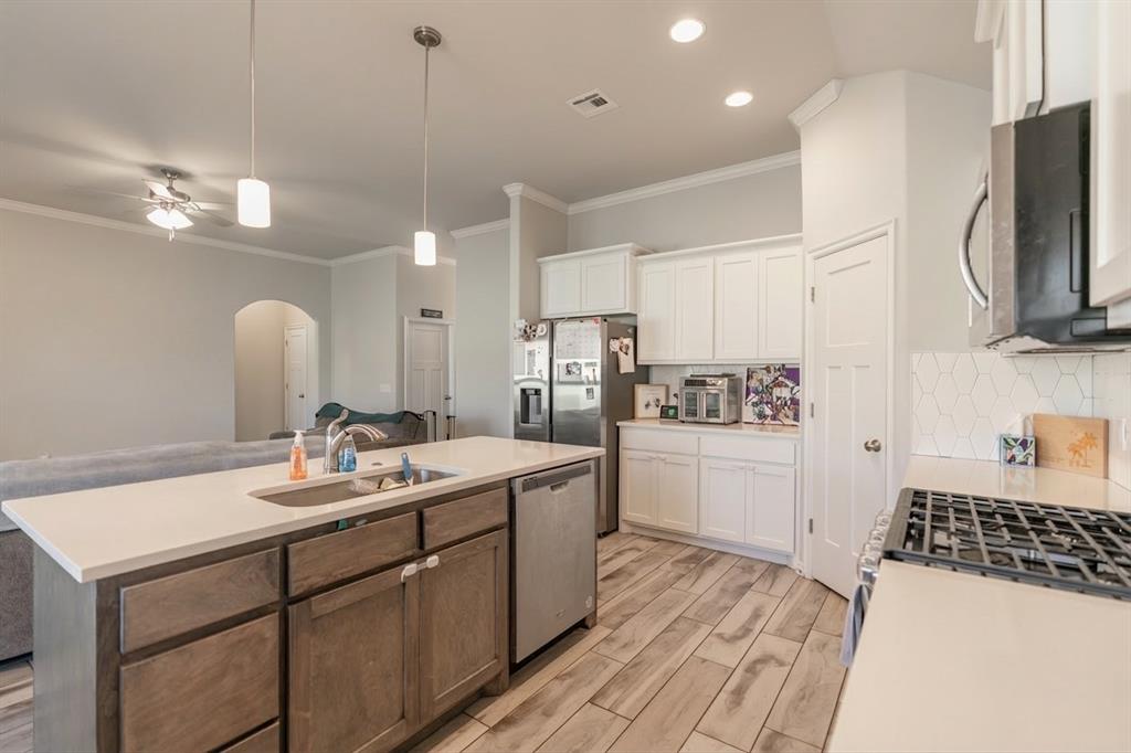 13809 Village Cove Property Photo 12