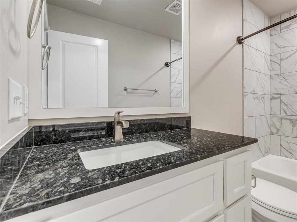 5209 White Gold Avenue Property Photo 17