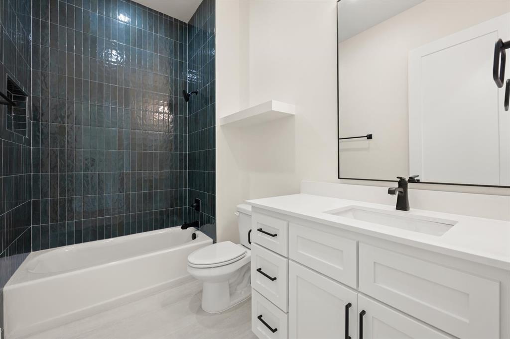 10045 Sw 27th Street Property Photo 32