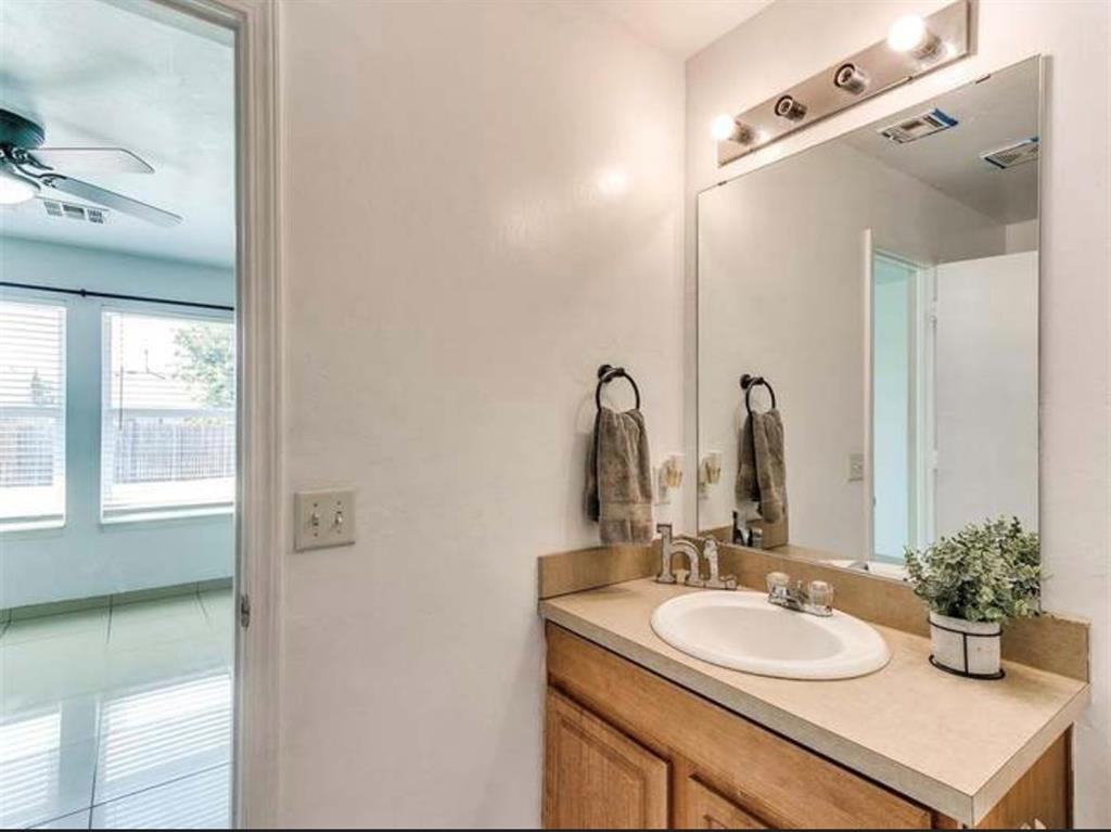 2705 Sw Fennel Road Property Photo 3