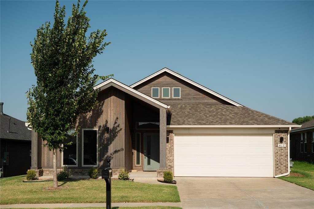 417 Vista Drive Property Photo 1