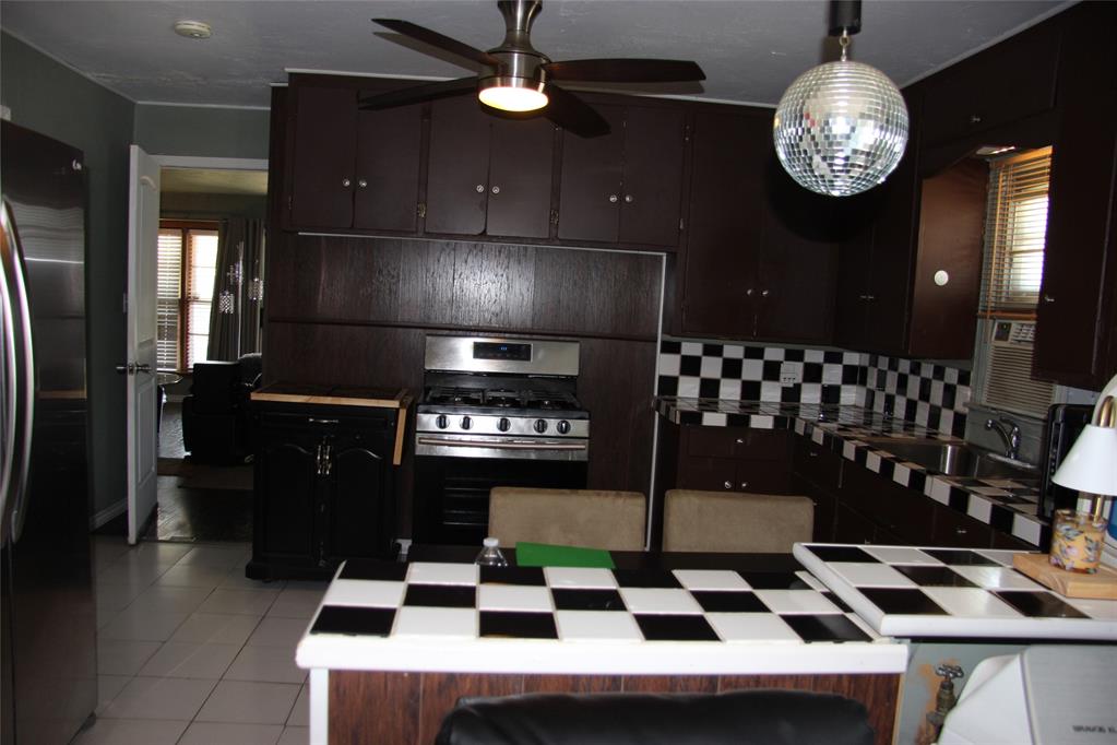 945 Sw 51st Street Property Photo 21
