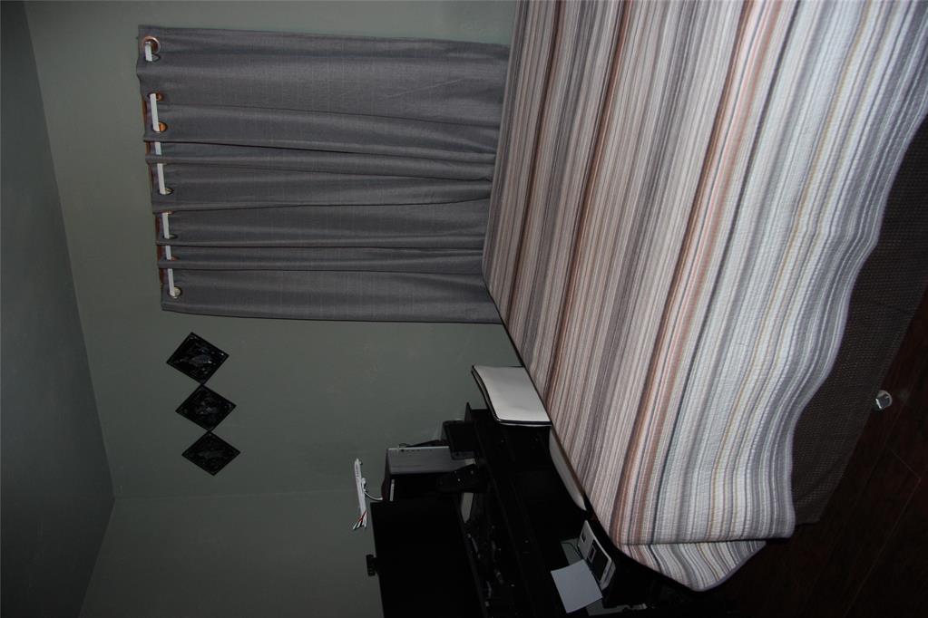 945 Sw 51st Street Property Photo 35