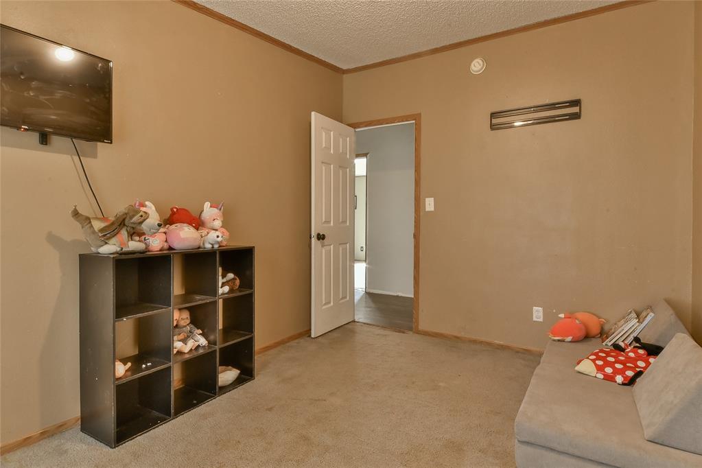 16204 Sunflower Drive Property Photo 29