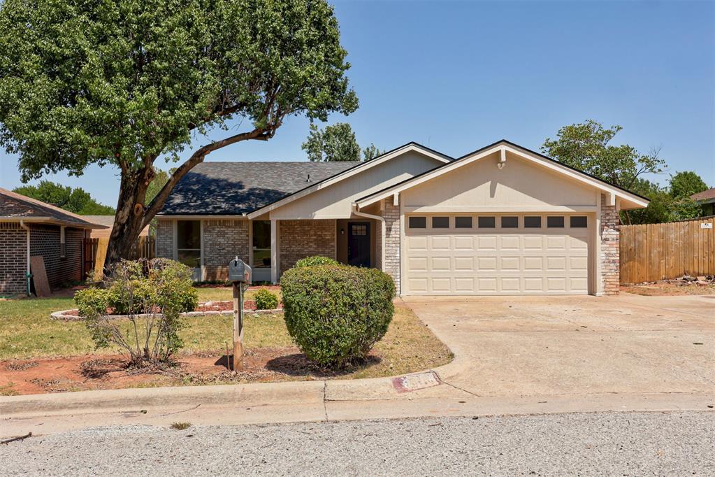 8816 Aaron Drive Property Photo 1