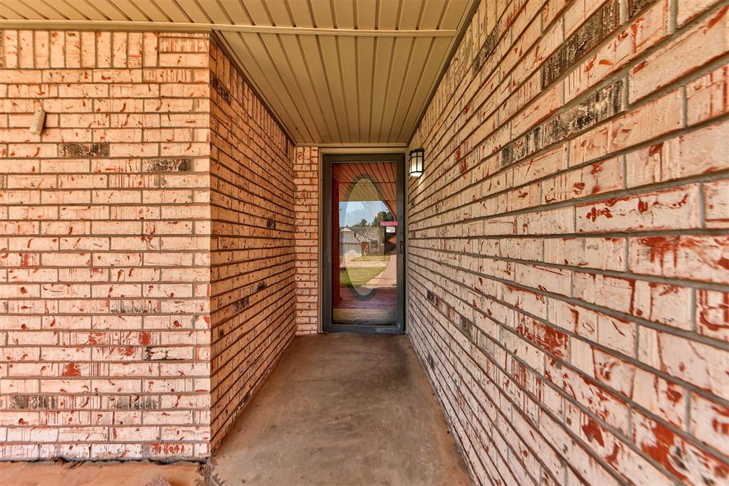 1030 Walsh Lane Property Photo 6