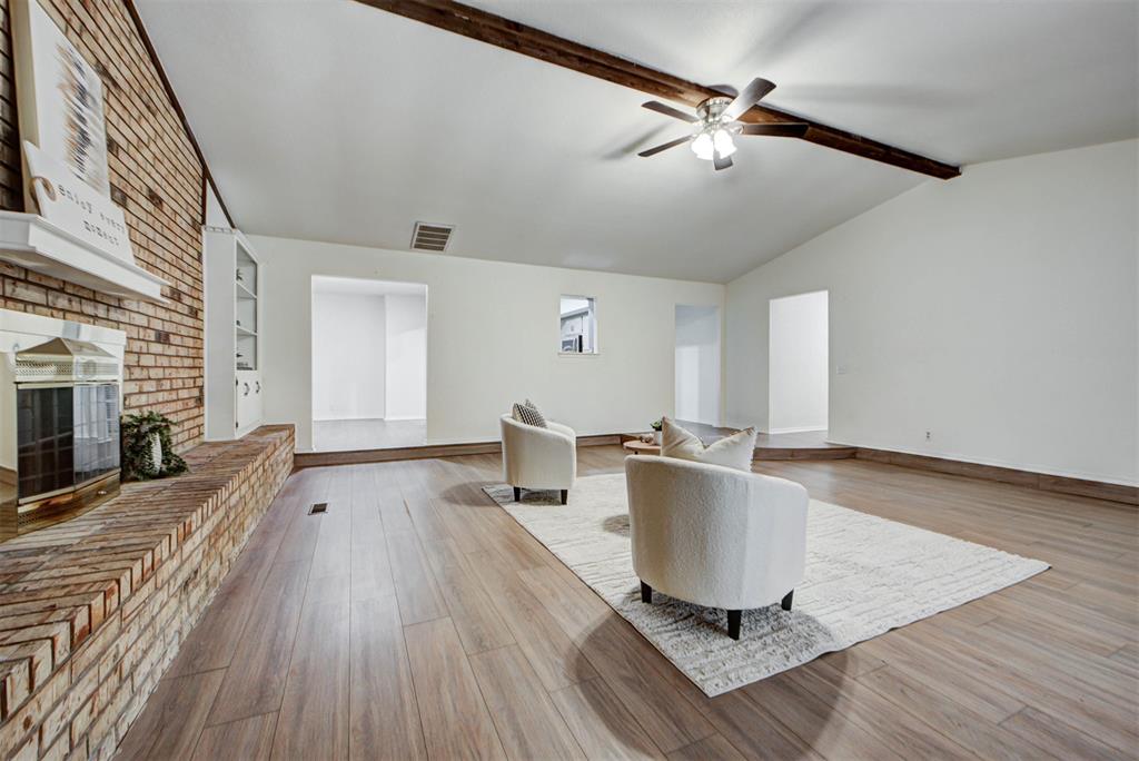 1030 Walsh Lane Property Photo 12