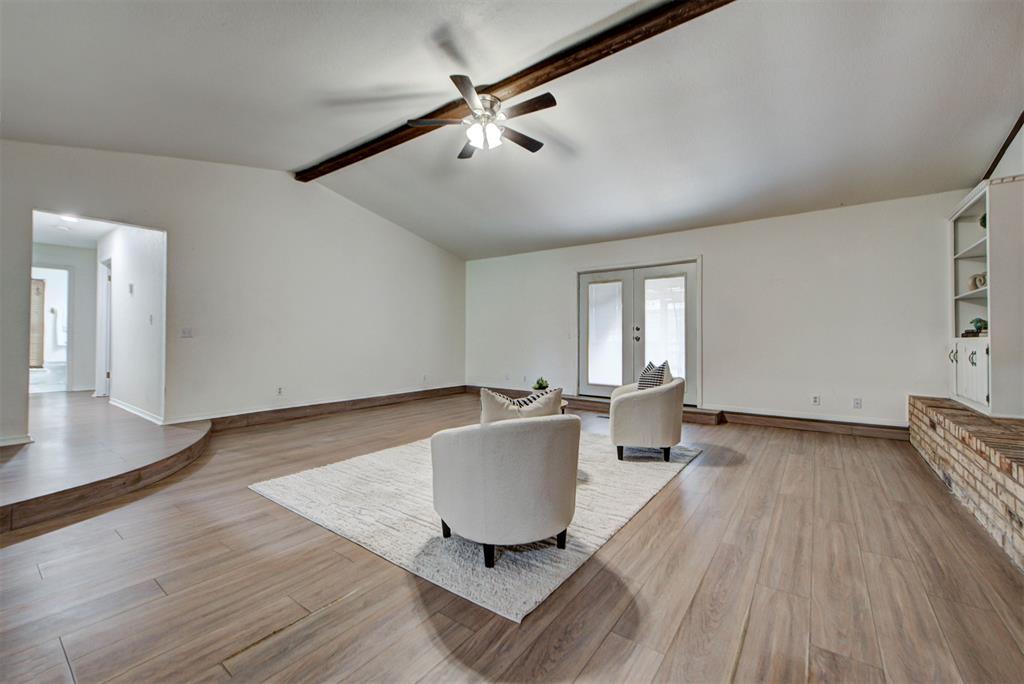 1030 Walsh Lane Property Photo 14