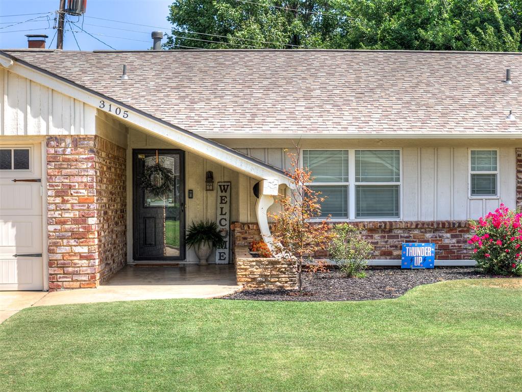 3105 Nw 61st Place Property Photo 4