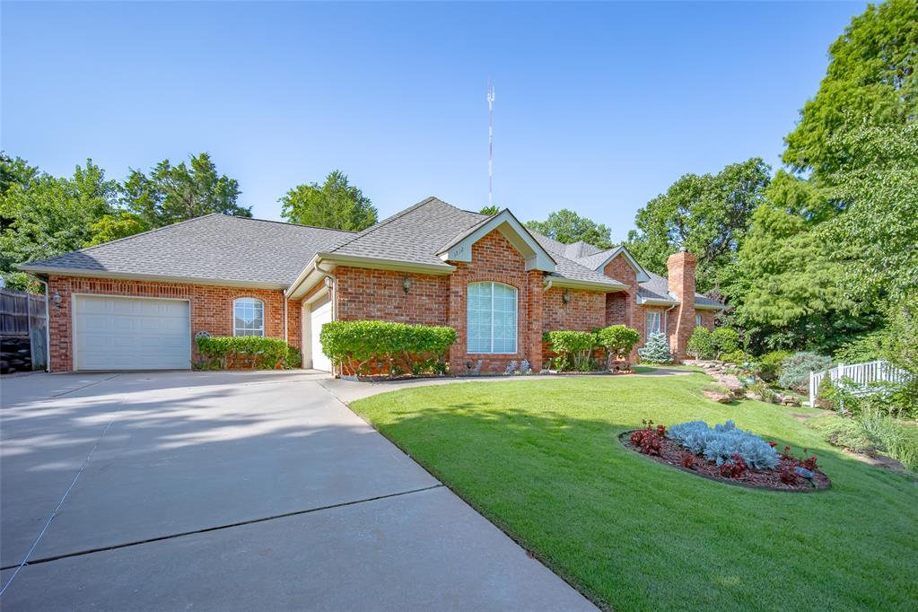 1512 Two Bridge Drive Property Photo 1