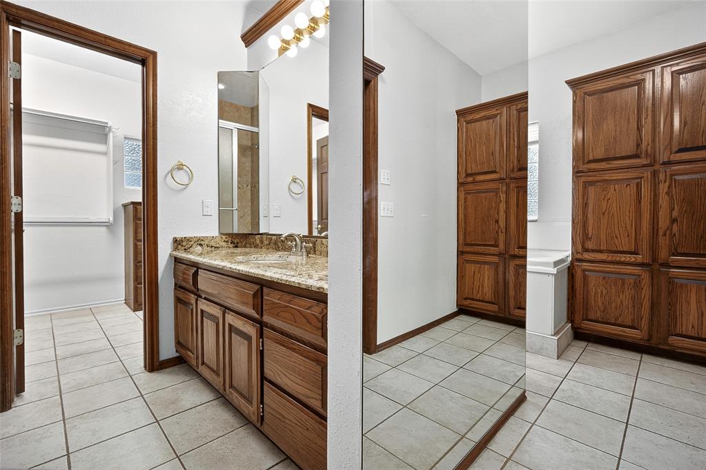 1512 Two Bridge Drive Property Photo 18