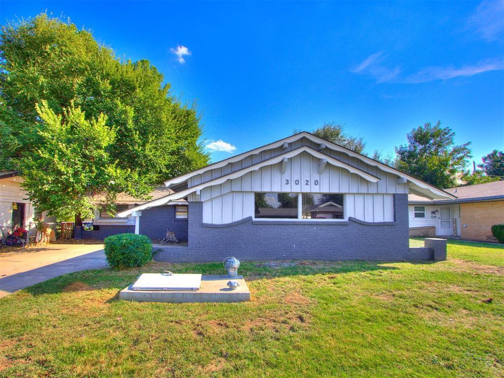 3020 SW 65th Place Property Photo 1