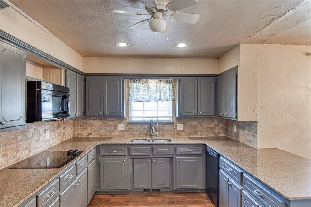 10431 Schwartz Drive Property Photo 15