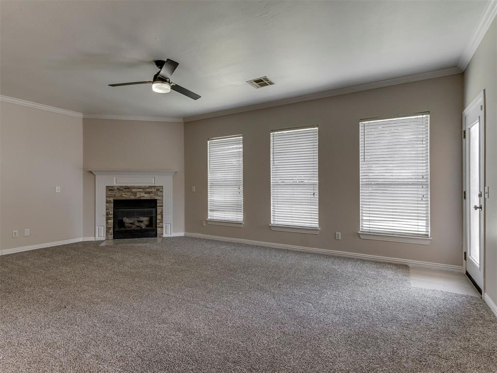 1933 Nw 176th Street Property Photo 5