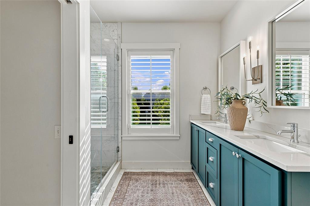 1729 Runway Boulevard Property Photo 13