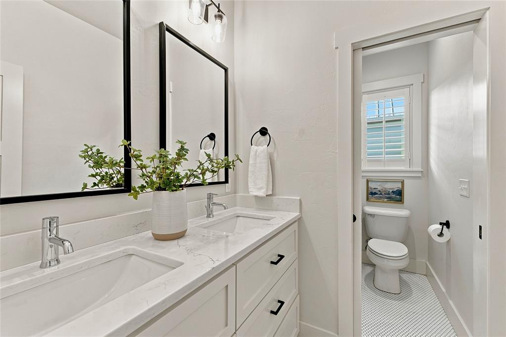 1729 Runway Boulevard Property Photo 15