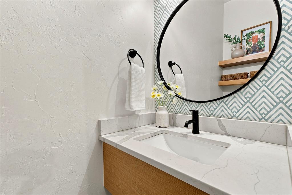 1729 Runway Boulevard Property Photo 24