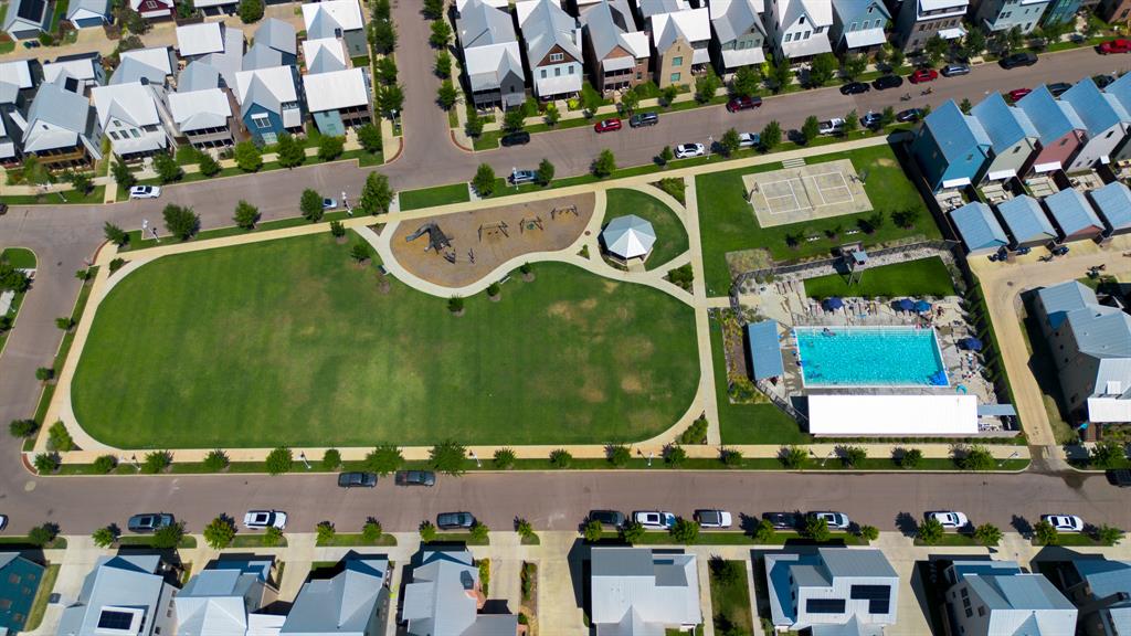 1729 Runway Boulevard Property Photo 30