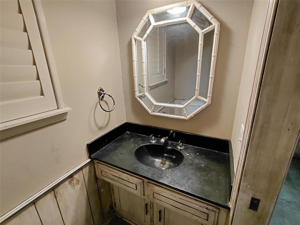 9707 Warriner Circle Property Photo 10