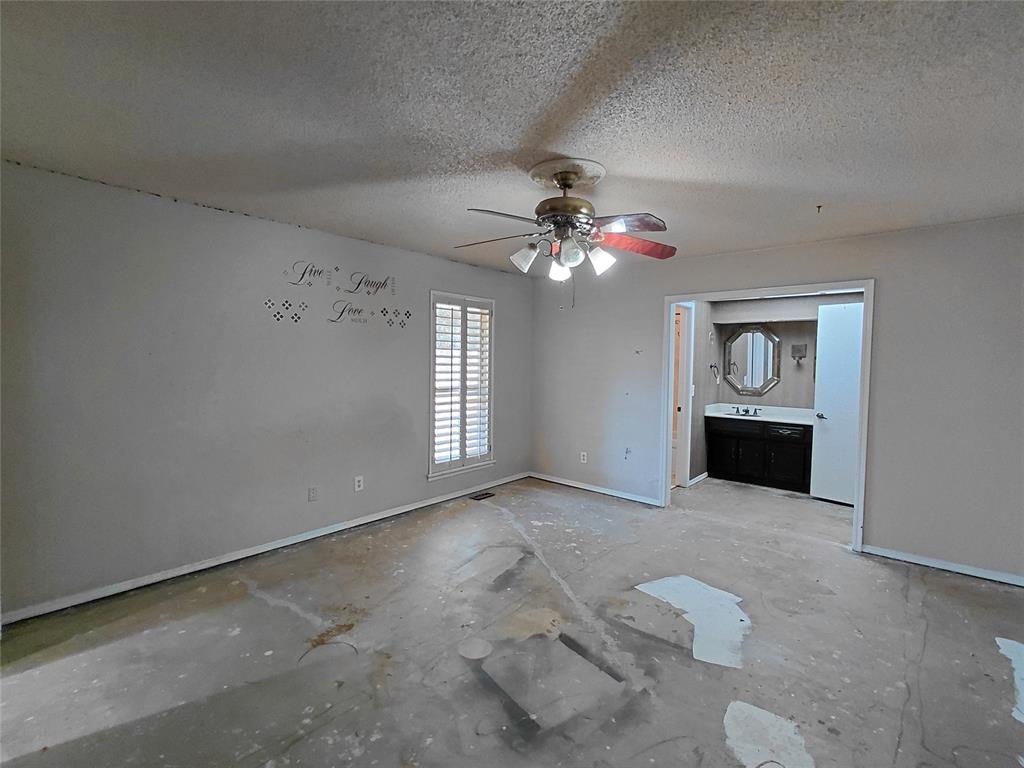 9707 Warriner Circle Property Photo 14