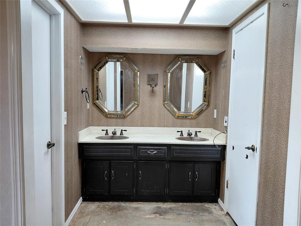 9707 Warriner Circle Property Photo 15