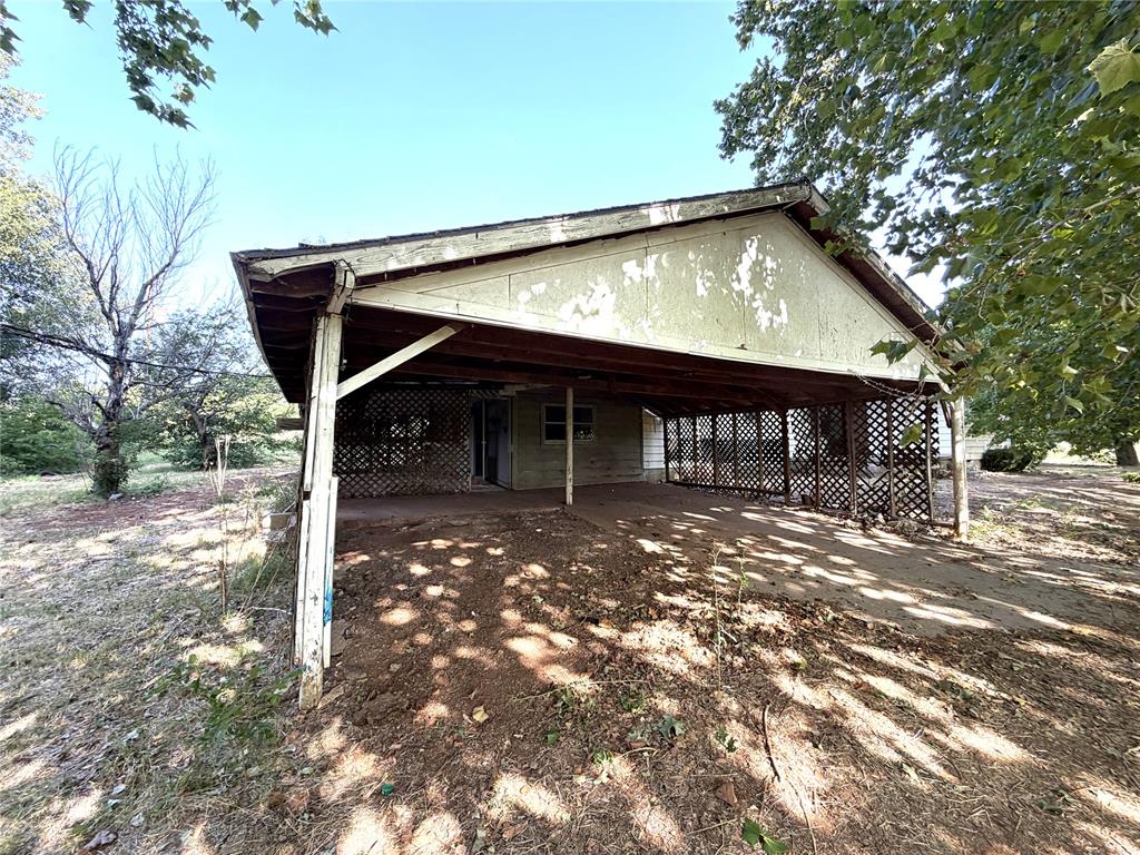 531 County Road 1390 Road Property Photo 5