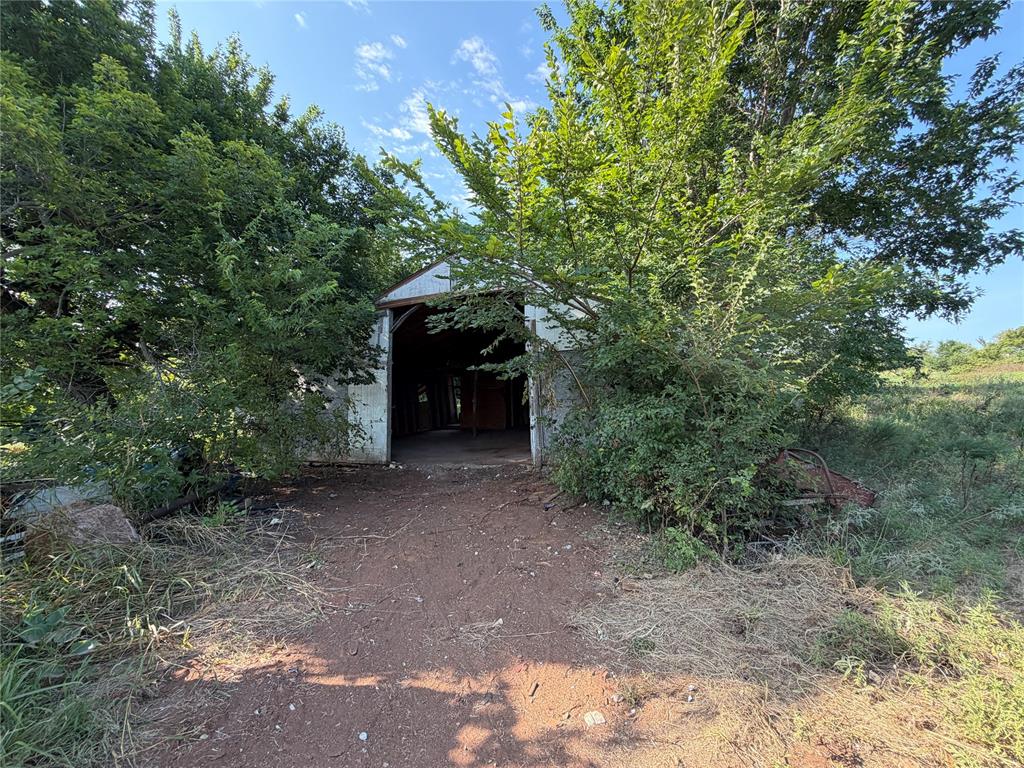 531 County Road 1390 Road Property Photo 6