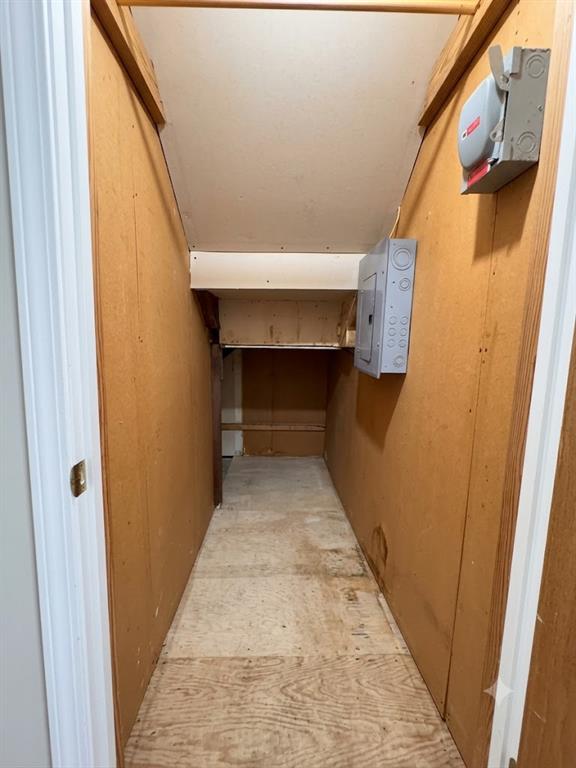 442827 E 1930 Property Photo 6