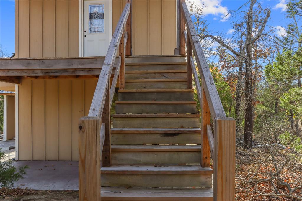 555 N White Chimney Road Property Photo 12