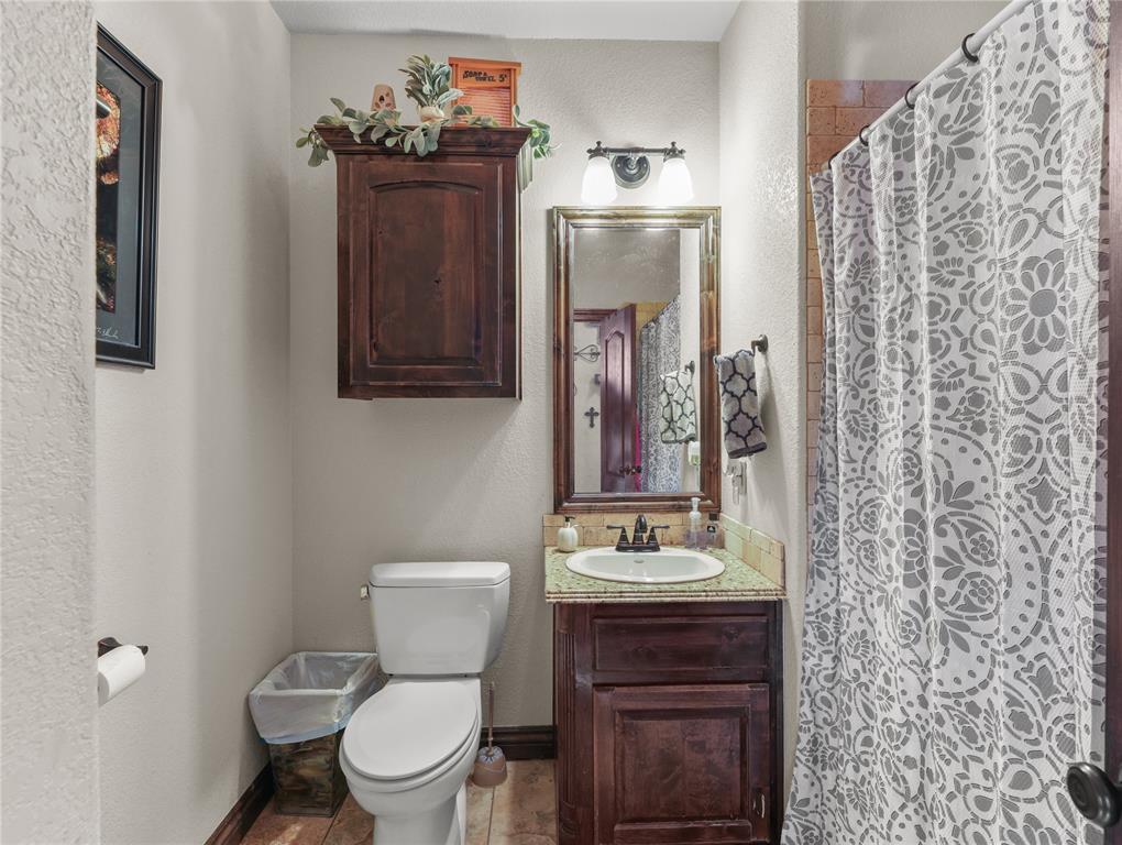 555 N White Chimney Road Property Photo 33