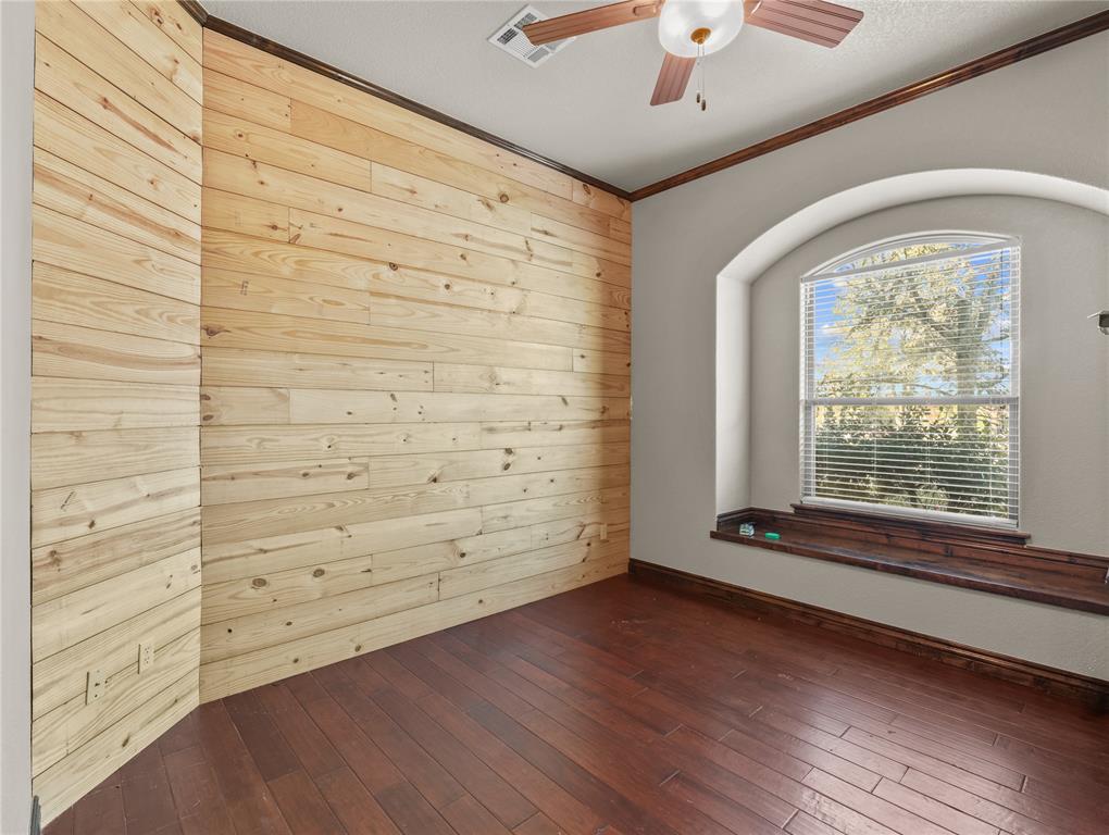 555 N White Chimney Road Property Photo 35