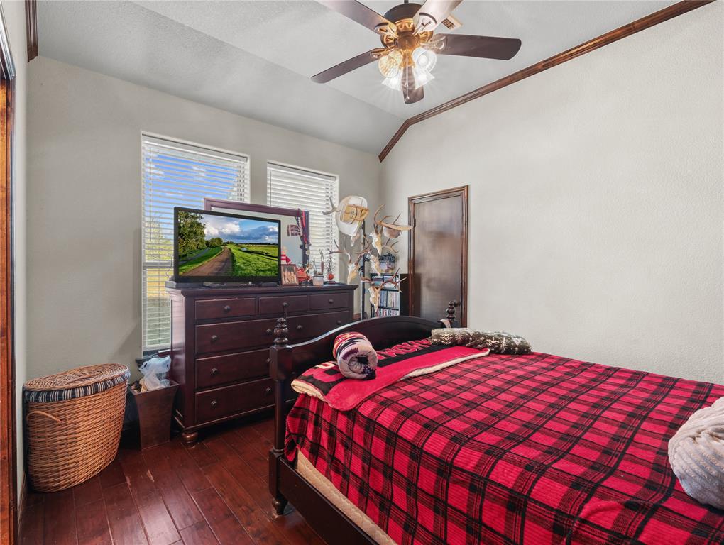 555 N White Chimney Road Property Photo 38