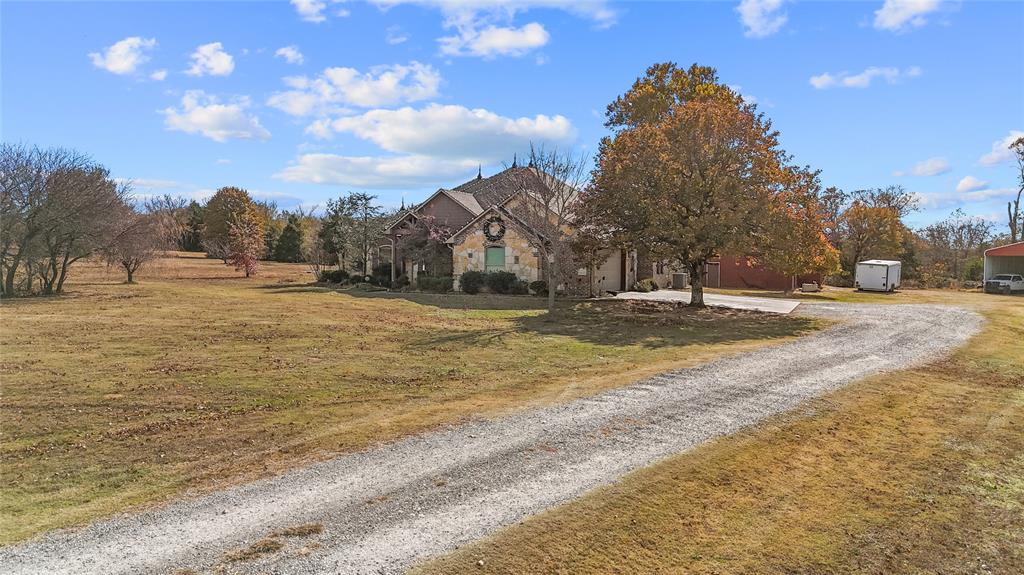 555 N White Chimney Road Property Photo 43