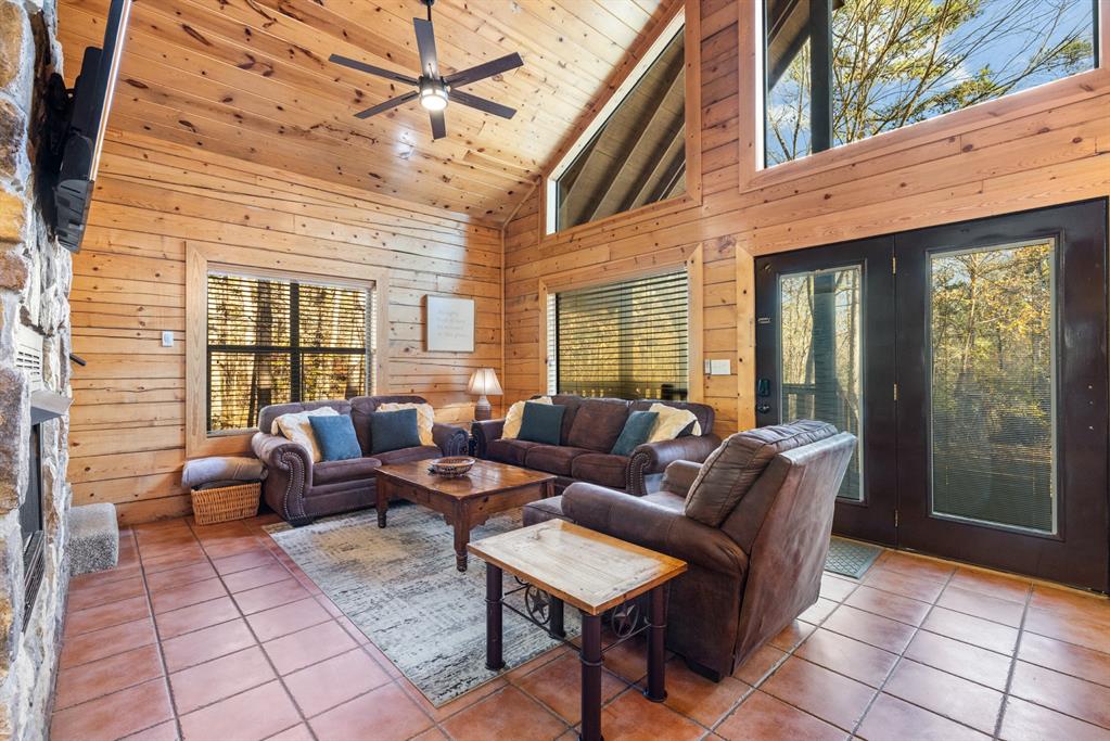 197 Ebb Tide Road Property Photo 28