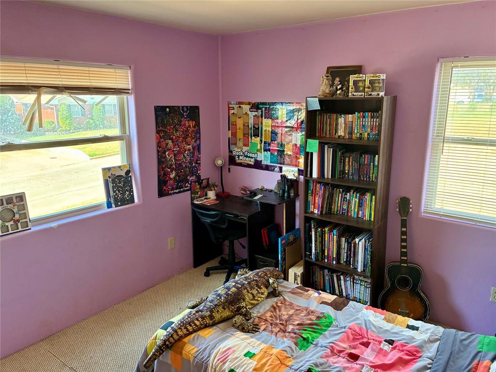 1405 Redstone Drive Property Photo 12
