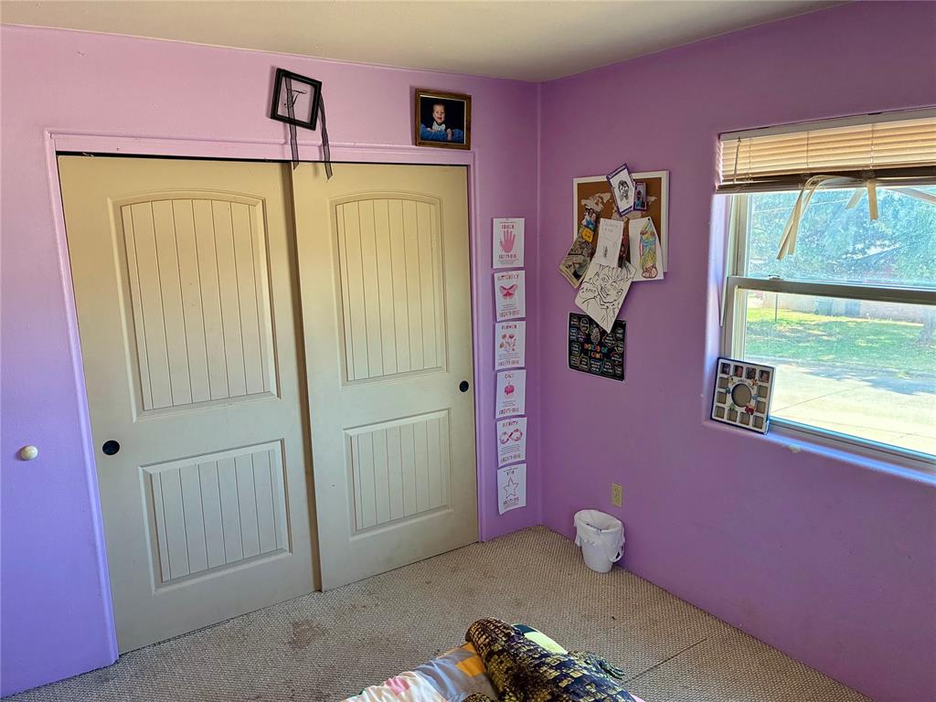 1405 Redstone Drive Property Photo 14