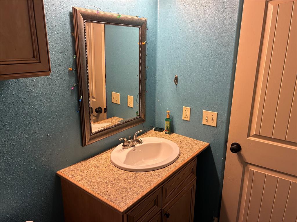 1405 Redstone Drive Property Photo 17