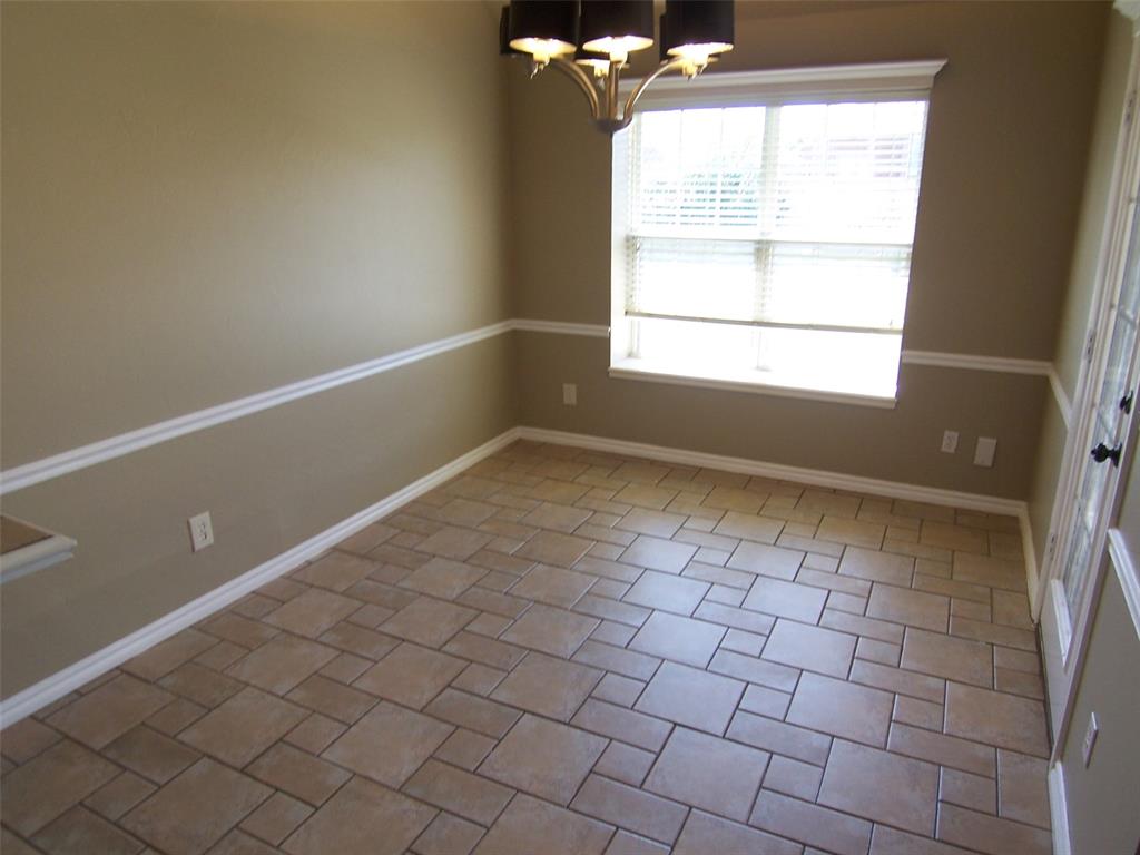 12109 Dalton Drive Property Photo 8