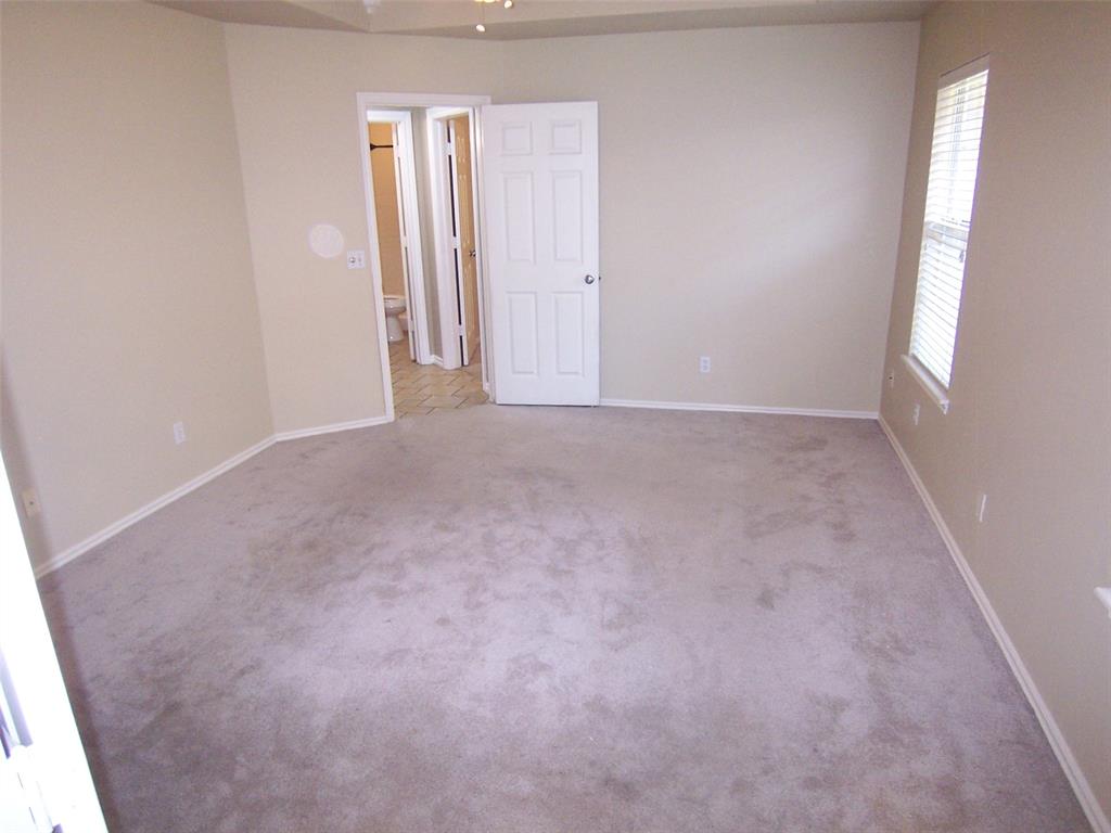 12109 Dalton Drive Property Photo 10