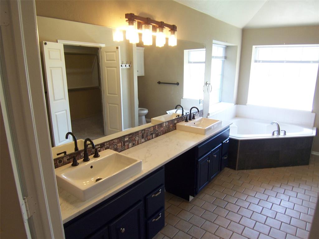 12109 Dalton Drive Property Photo 12