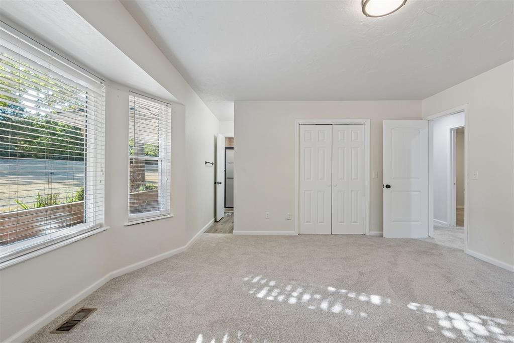 10431 Black Oaks Drive Property Photo 28