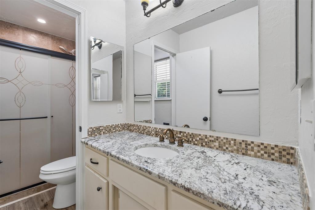 10431 Black Oaks Drive Property Photo 29