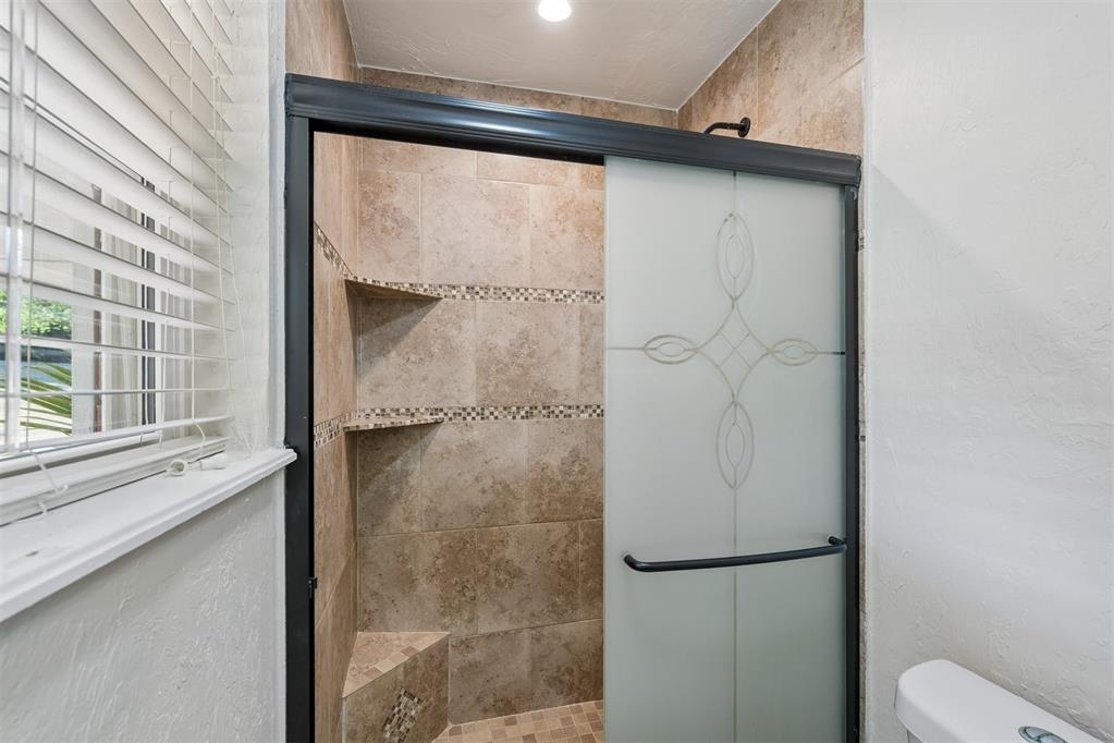 10431 Black Oaks Drive Property Photo 30