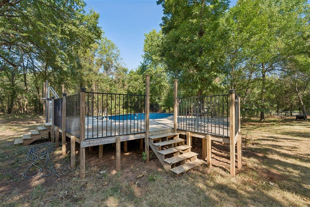 10431 Black Oaks Drive Property Photo 36