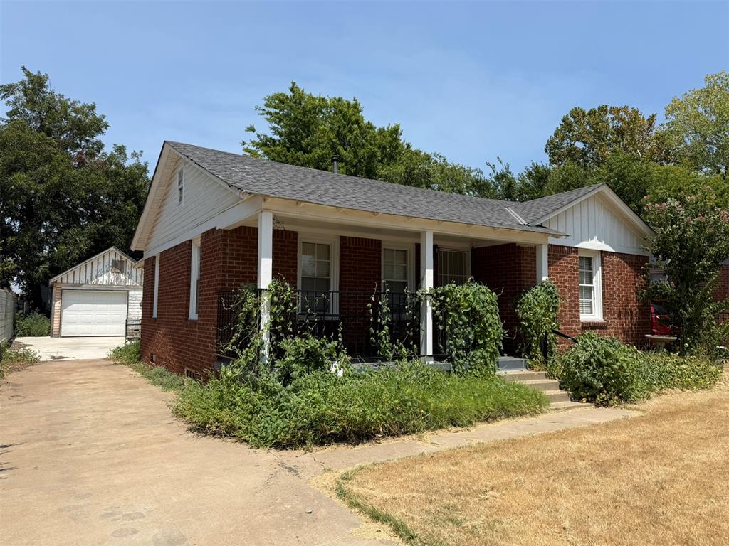 1241 Nw 94th Street Property Photo 2