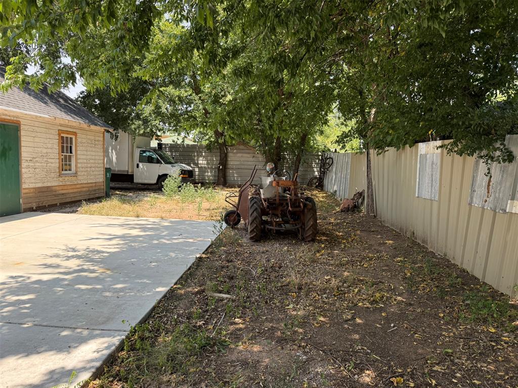 1241 Nw 94th Street Property Photo 21