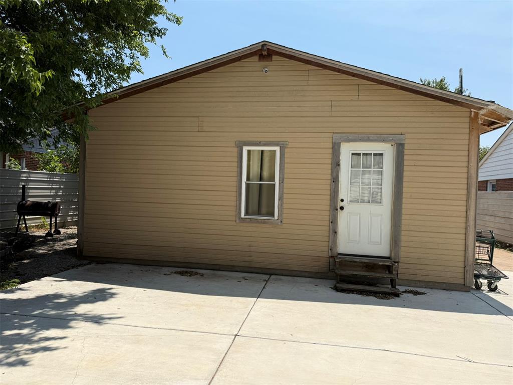 1241 Nw 94th Street Property Photo 24