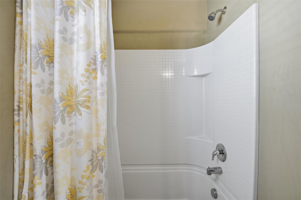 11713 Nw 131st Street Property Photo 11