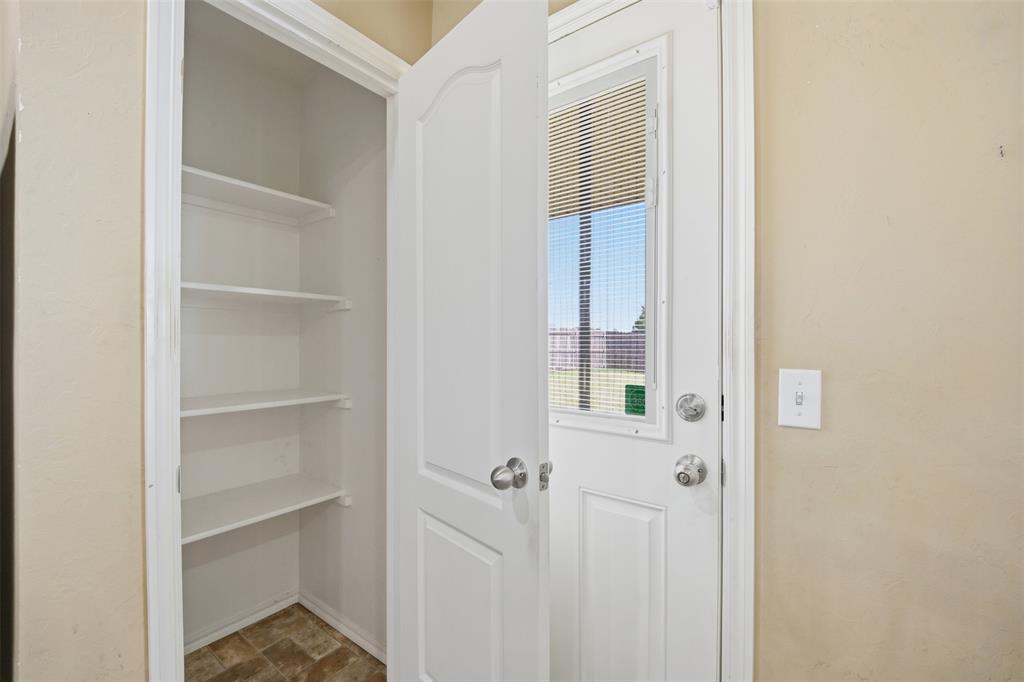11713 Nw 131st Street Property Photo 12