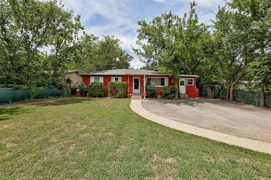 2709 N Saint Peter Avenue Property Photo 1